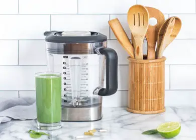 Vegetable juice using Blenders-for-vegans